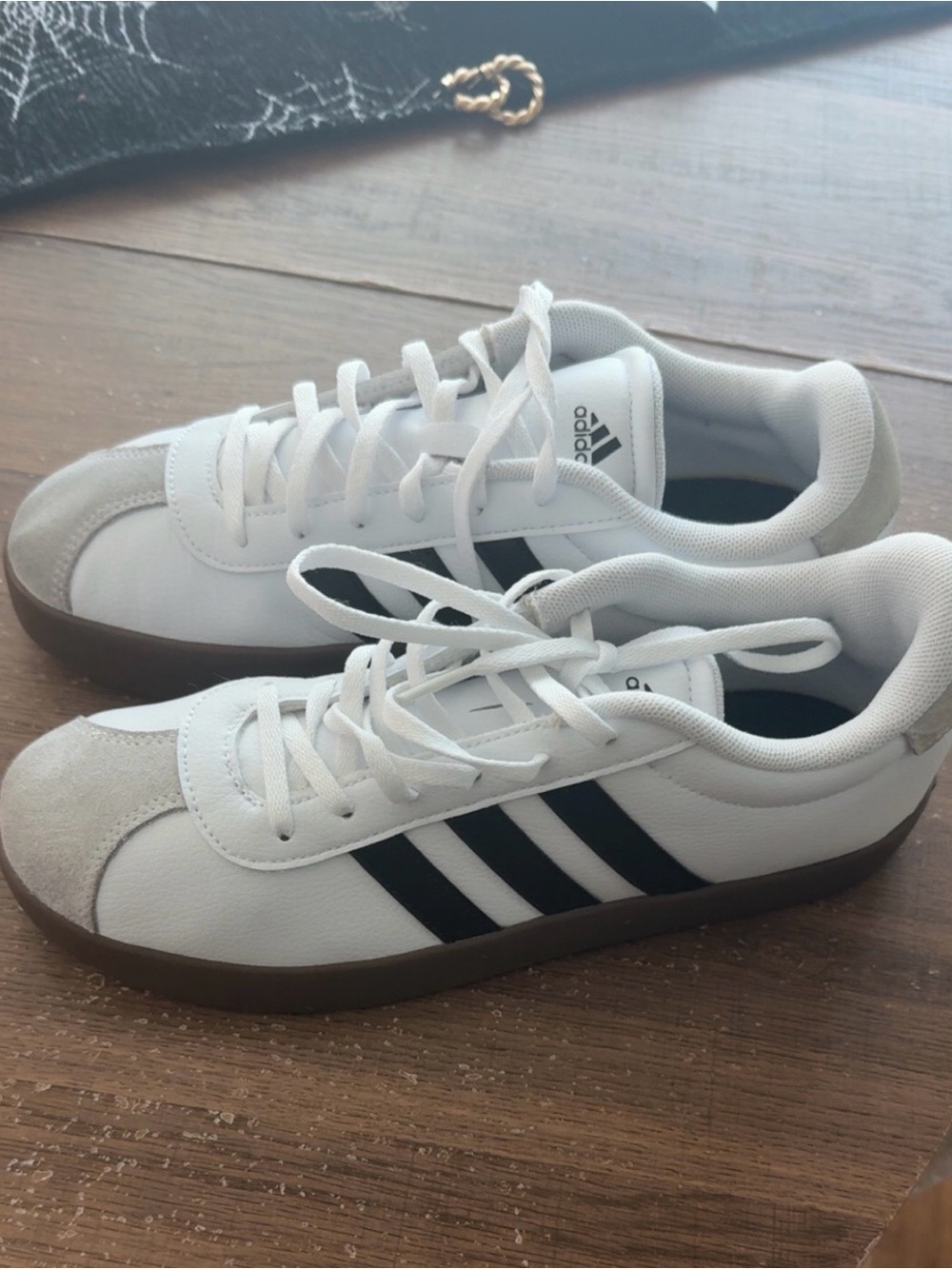 adidas White Sneakers with Black Stripes and Brown Sole